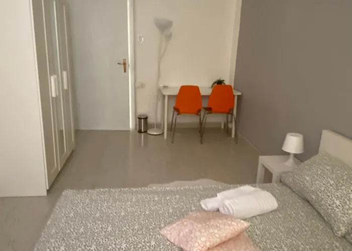 Appartamento Spazioso Vicino Al Centro